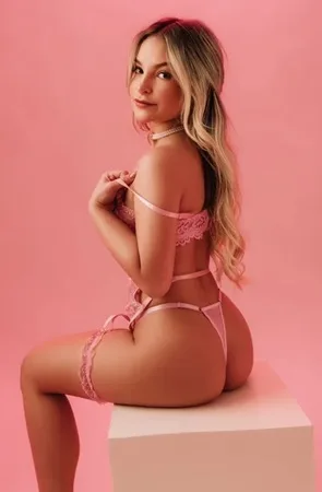 levent escort