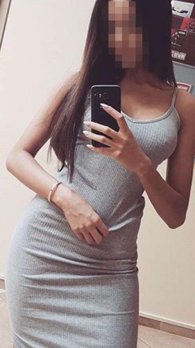 Maltepe Kıvırcık Esmer Nazlı 23 Yaşında profil fotoğrafı
